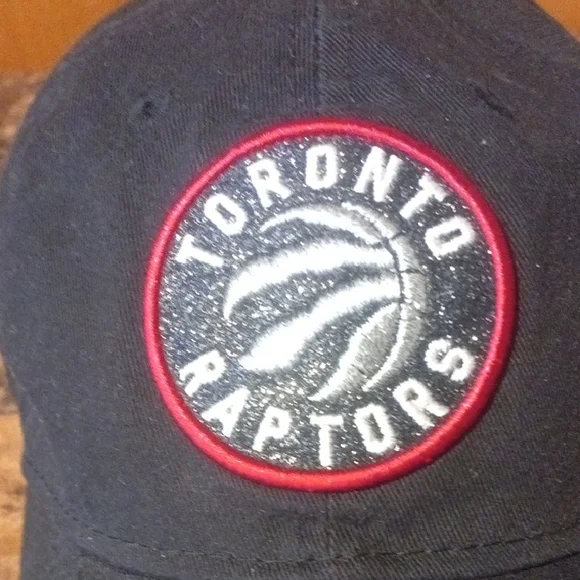 Toronto Raptors Black Cap - Picture 2 of 6